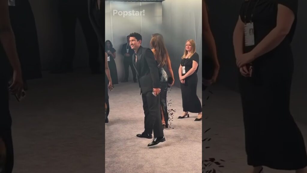 Jessica Alba and her love at the 2026 Oscars.#jessicaalba  #theoscars