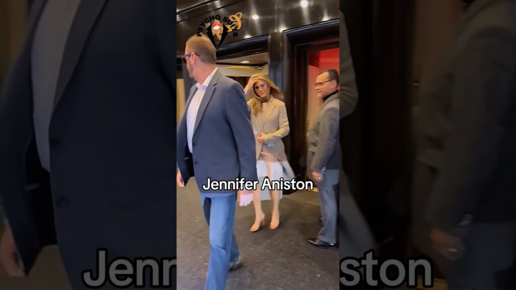 Jennifer Aniston Walking Out Luxury $50,000,000 Apartment ❤️ #jenniferaniston