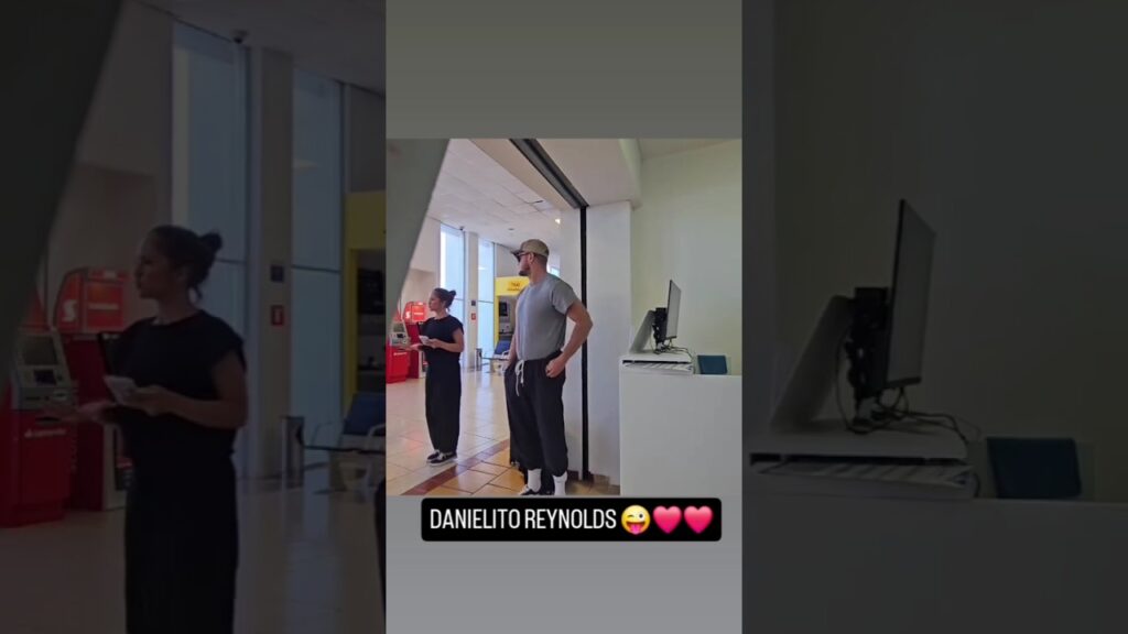 Dan Reynolds (Imagine Dragons) And Minka Kelly In A Mall Together