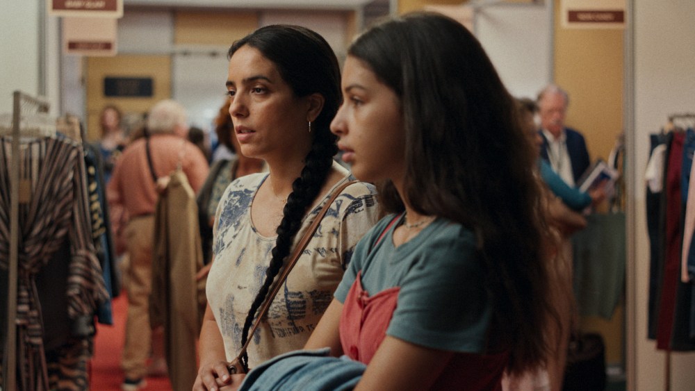 ‘Words of Love’ Review: Hafzia Herzi in an Affecting Cannes Drama 'Words of Love' Review: Hafzia Herzi in an Affecting Cannes Drama