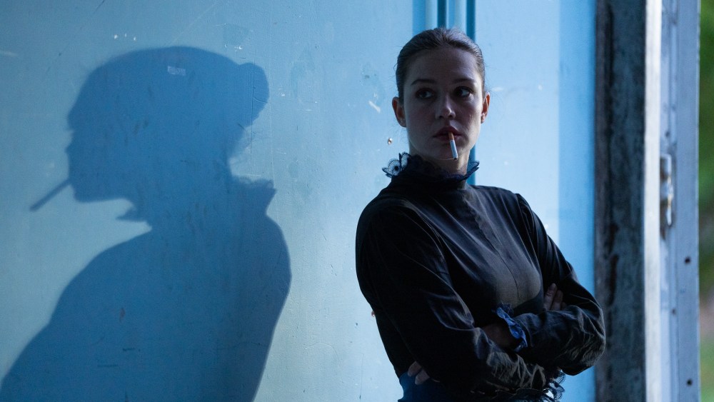 'Another Day' Review: Adèle Exarchopoulos in Graceful Addiction Drama
