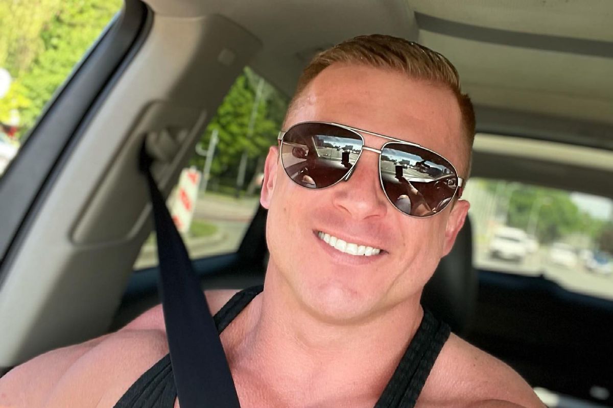 Alongside acting,  Jakub Łoza worked as a bodybuilder, personal trainer and model