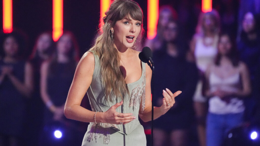 Taylor Swift's latest look has sparked a surprising controversy: “It's a disaster”