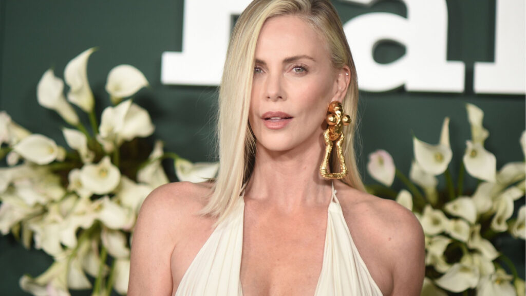 Charlize Theron reveals what instantly makes her not want to have sex with a man in a resurfaced video
