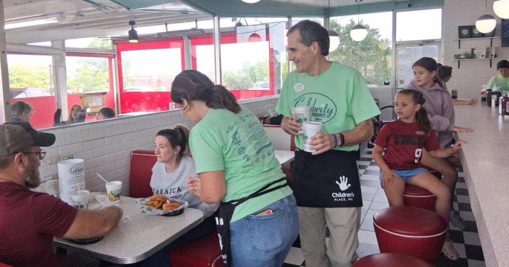 Celebrity Waiter Night held in North Augusta