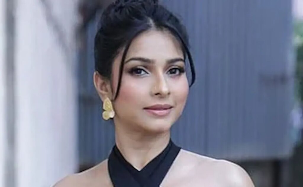 'Aditya Chopra Asked Me To Be Toned, Get Rid Of My Love Handles': Tanishaa Mukerji