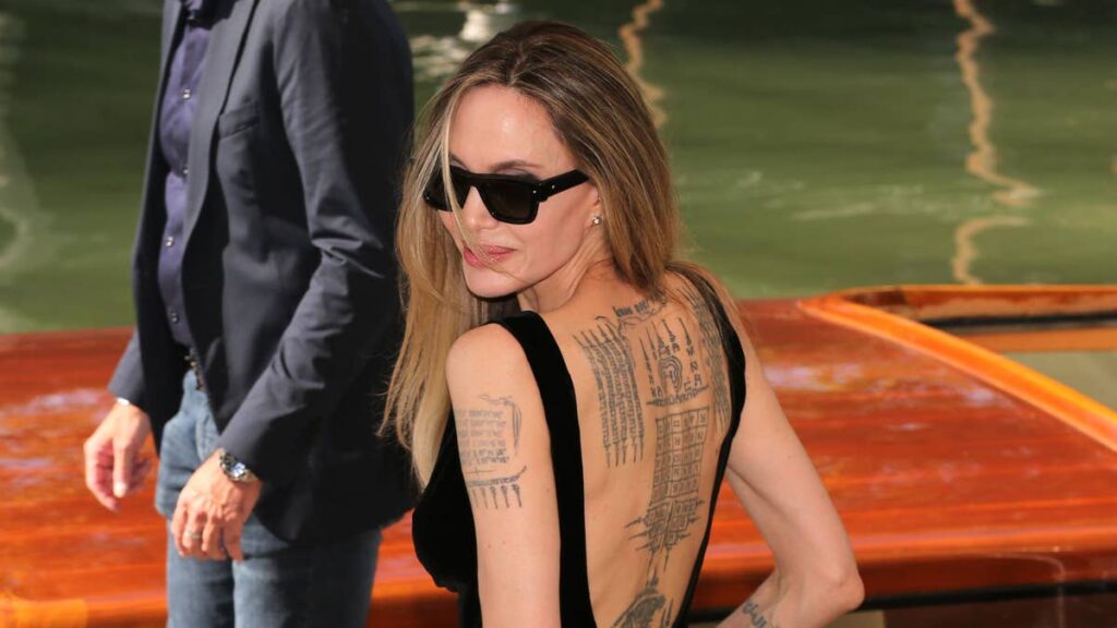 Celebrities with massive tattoos: from a thigh-gracing peacock to a back-spanning pigeon