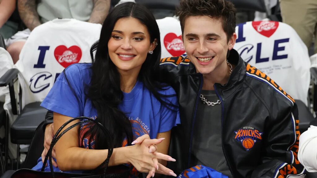 Celebrities light it up courtside for Knicks vs Cavs in Game 4 - Bergen Record