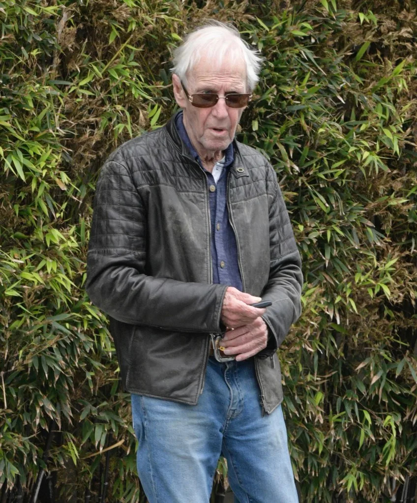 Actor Paul Hogan, best known for Crocodile Dundee, was seen standing outside a storefront in Venice in photos obtained by The California Post. London Entertainment for CA Post