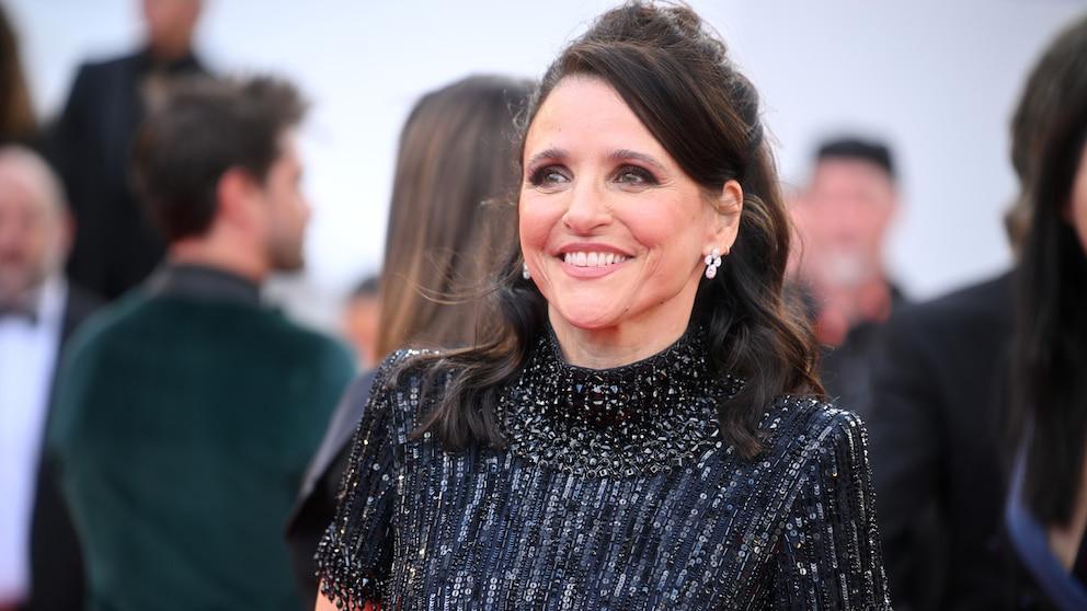 Julia Louis-Dreyfus to make Broadway debut in 'Other Desert Cities' revival