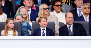 LONDON, UNITED KINGDOM - JUNE 05: (EMBARGOED FOR PUBLICATION IN UK NEWSPAPERS UNTIL 24 HOURS AFTER CREATE DATE AND TIME) Princess Charlotte of Cambridge, Lena Tindall, Savannah Phillips, Prince George of Cambridge, Zara Tindall and Prince William, Duke of Cambridge attend the Platinum Pageant on The Mall on June 5, 2022 in London, England. The Platinum Jubilee of Elizabeth II is being celebrated from June 2 to June 5, 2022, in the UK and Commonwealth to mark the 70th anniversary of the accession of Queen Elizabeth II on 6 February 1952. (Photo by Max Mumby/Indigo/Getty Images)