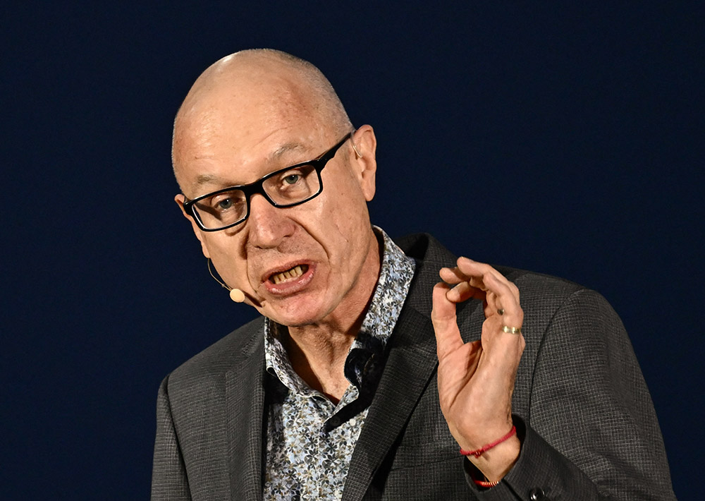 Robert Thomson
