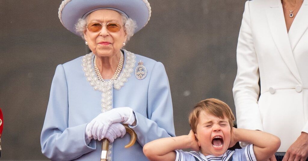 Queen Elizabeth II’s most symbolic outfits – and how she accomplished the art of diplomatic dressing – The Irish News