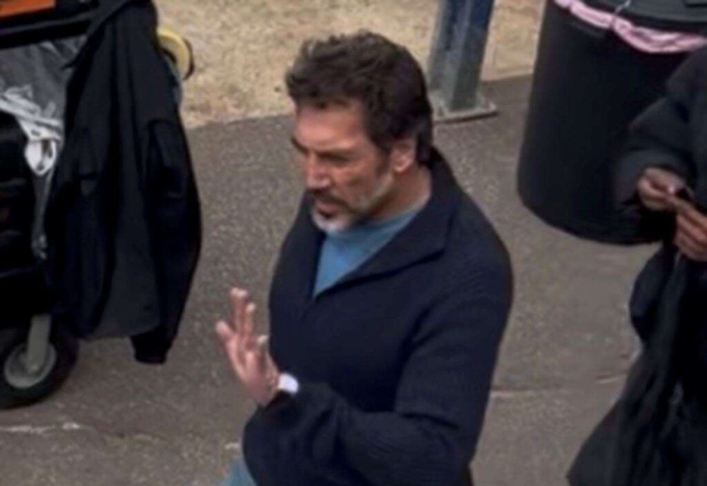 Hollywood star Javier Bardem spotted filming Hello and Paris at Whitstable Harbour Hollywood star Javier Bardem spotted filming Hello and Paris at Whitstable Harbour
