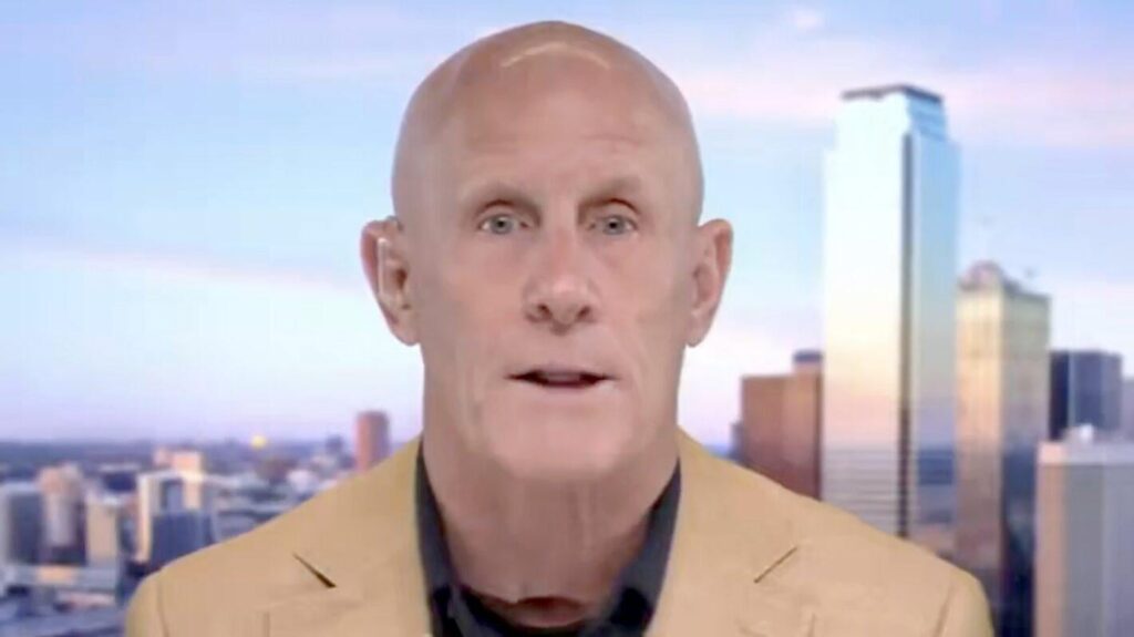Fox News Viewers Baffled as Ex-Navy SEAL Appears to Wear Rubber Face Mask