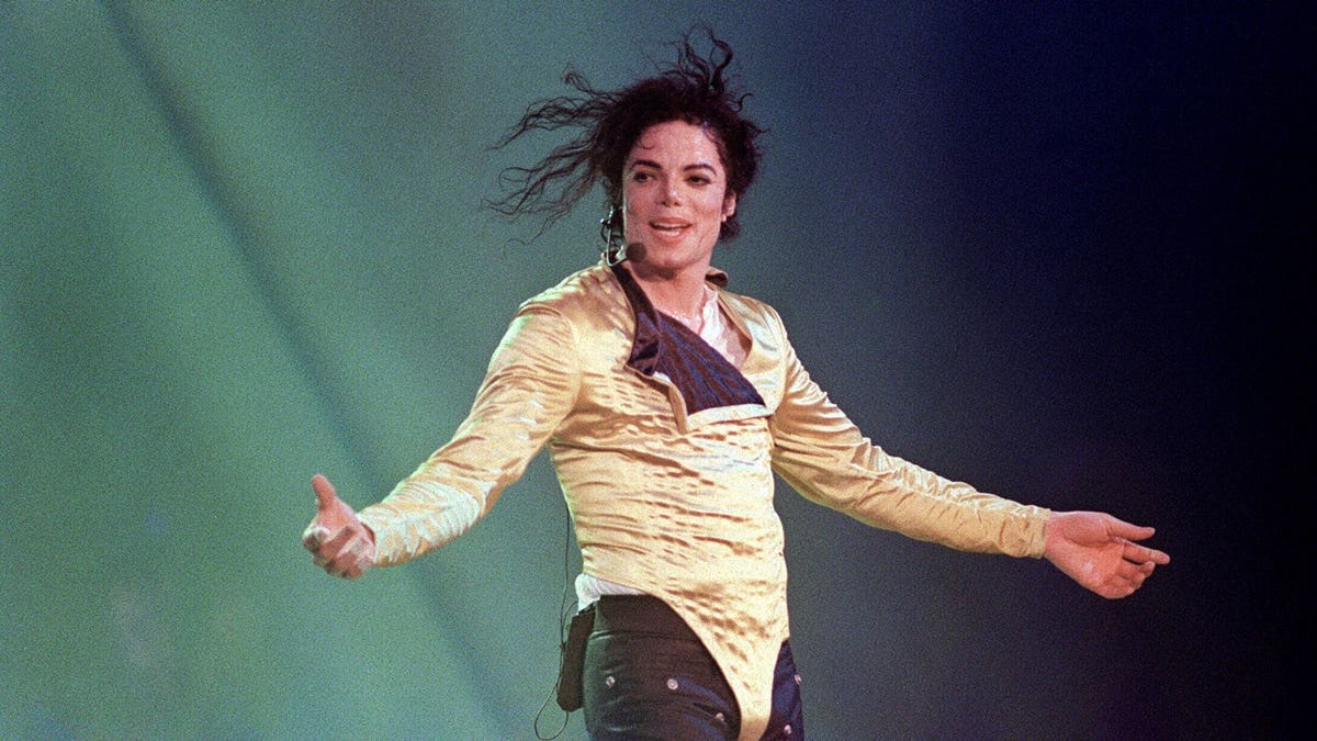 Michael Jackson in 1996 on stage