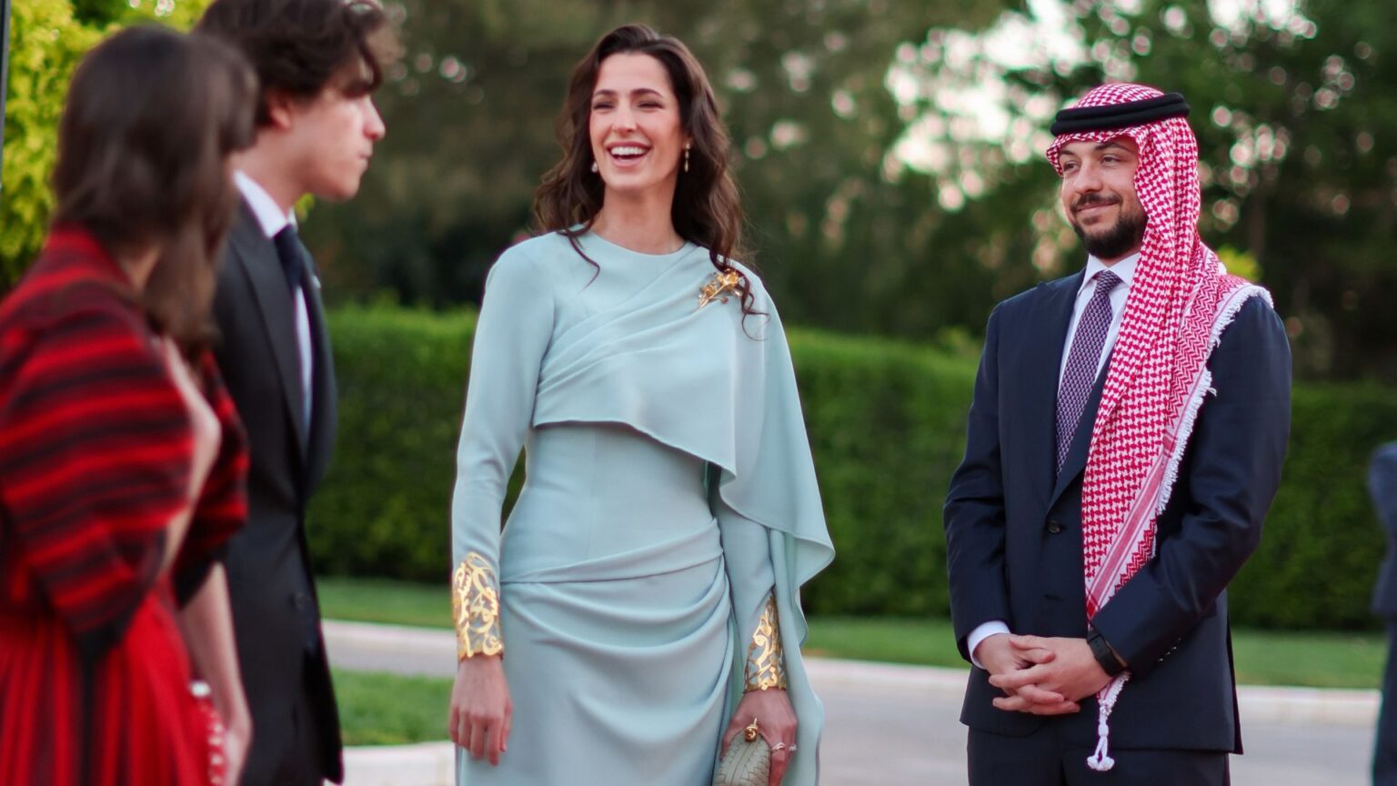 Queen Rania and Princess Rajwa Make A Case For A Clutch Comeback Princess Rajwa