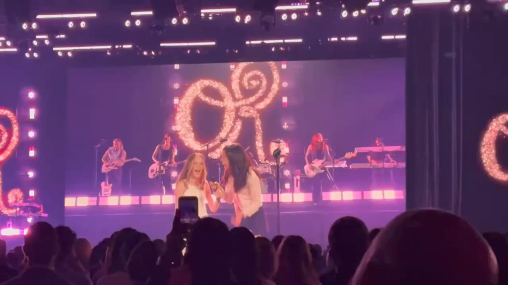 Olivia Rodrigo brings out Jimmy Kimmel’s daughter to sing “get him back”. Olivia Rodrigo previously surprised Jimmy Kimmel’s daughter on her drive to school