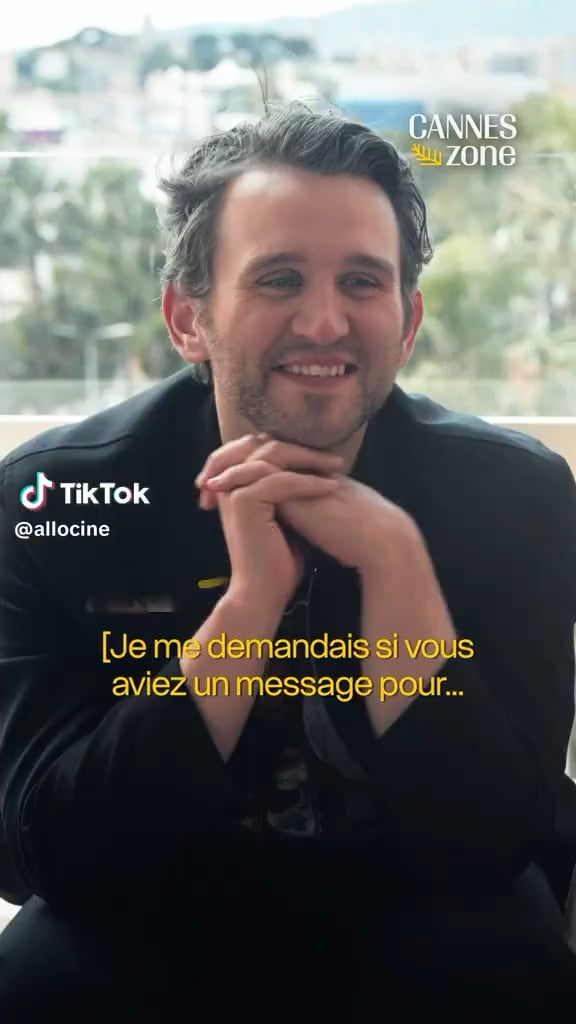 Harry Melling (who played Dudley in the Harry Potter movies) has revealed that he wrote a card to Amos Kitson (who will play Dudley in the HBO show)