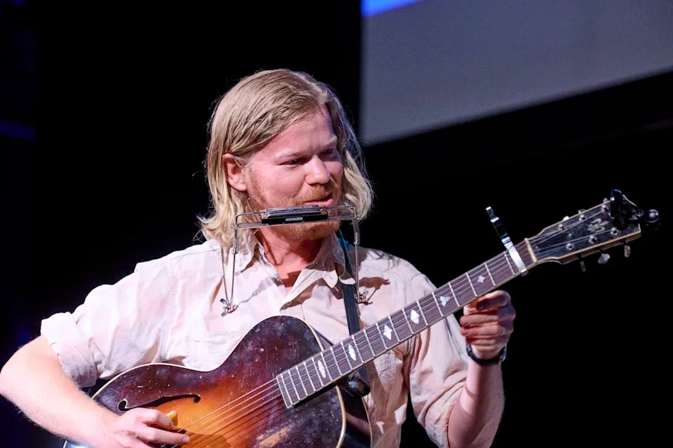 Jesse Plemons performs at the 'Friday Night Lights' 20th Anniversary celebration, reuniting Crucifictorius