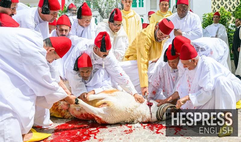 King Mohammed VI leads Eid rites in Rabat alongside royal family