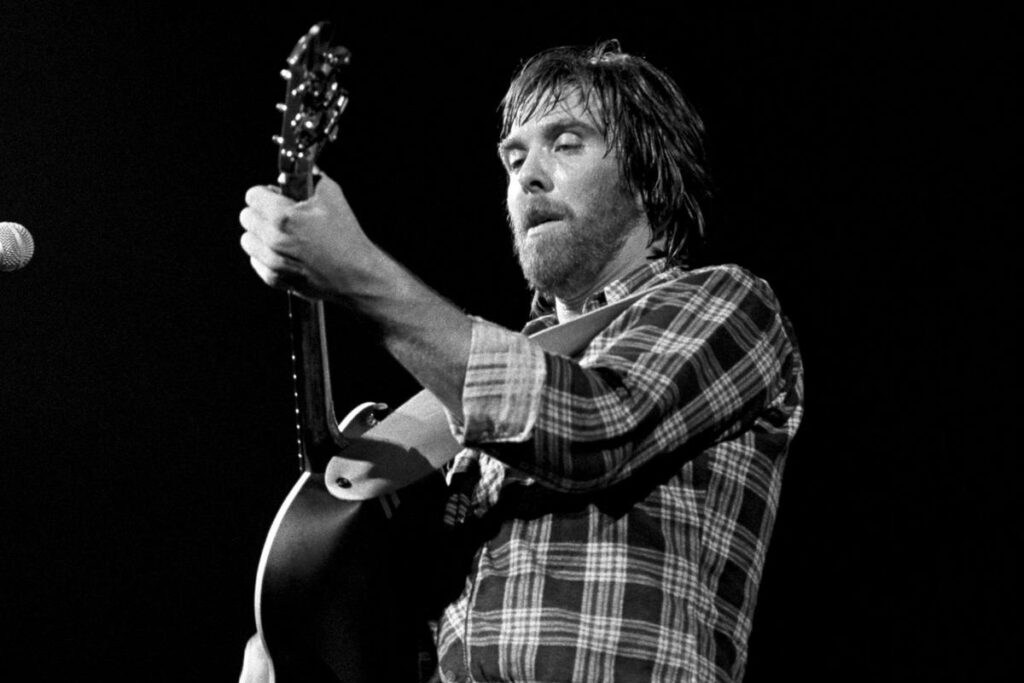 Dennis Locorriere, Singer for Dr. Hook, Dead at 76