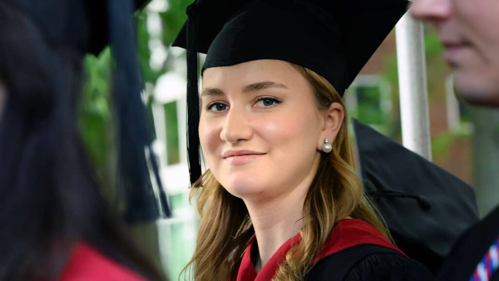 Did Princess Elisabeth of Belgium use her royal title at Harvard graduation?