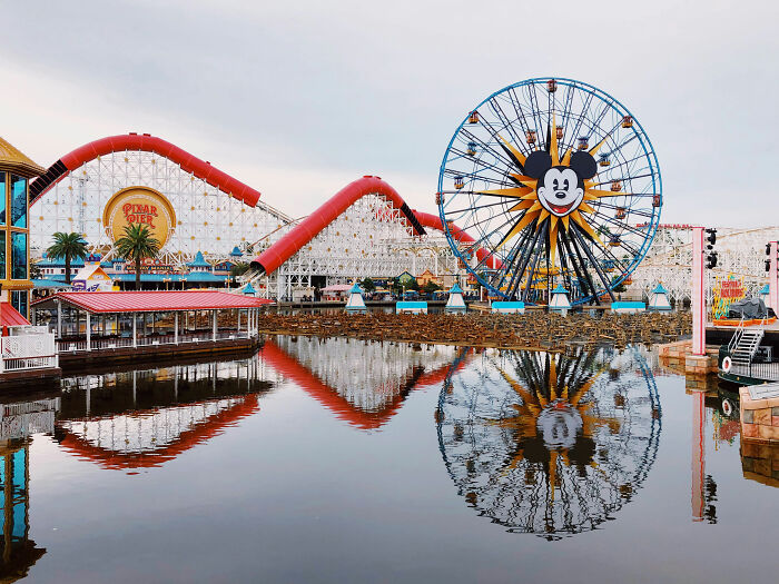 "I'm Confused": Meghan Markle's Disneyland Pics Raise Suspicion After Fans Notice Glaring Contradictions "I'm Confused": Meghan Markle's Disneyland Pics Raise Suspicion After Fans Notice Glaring Contradictions