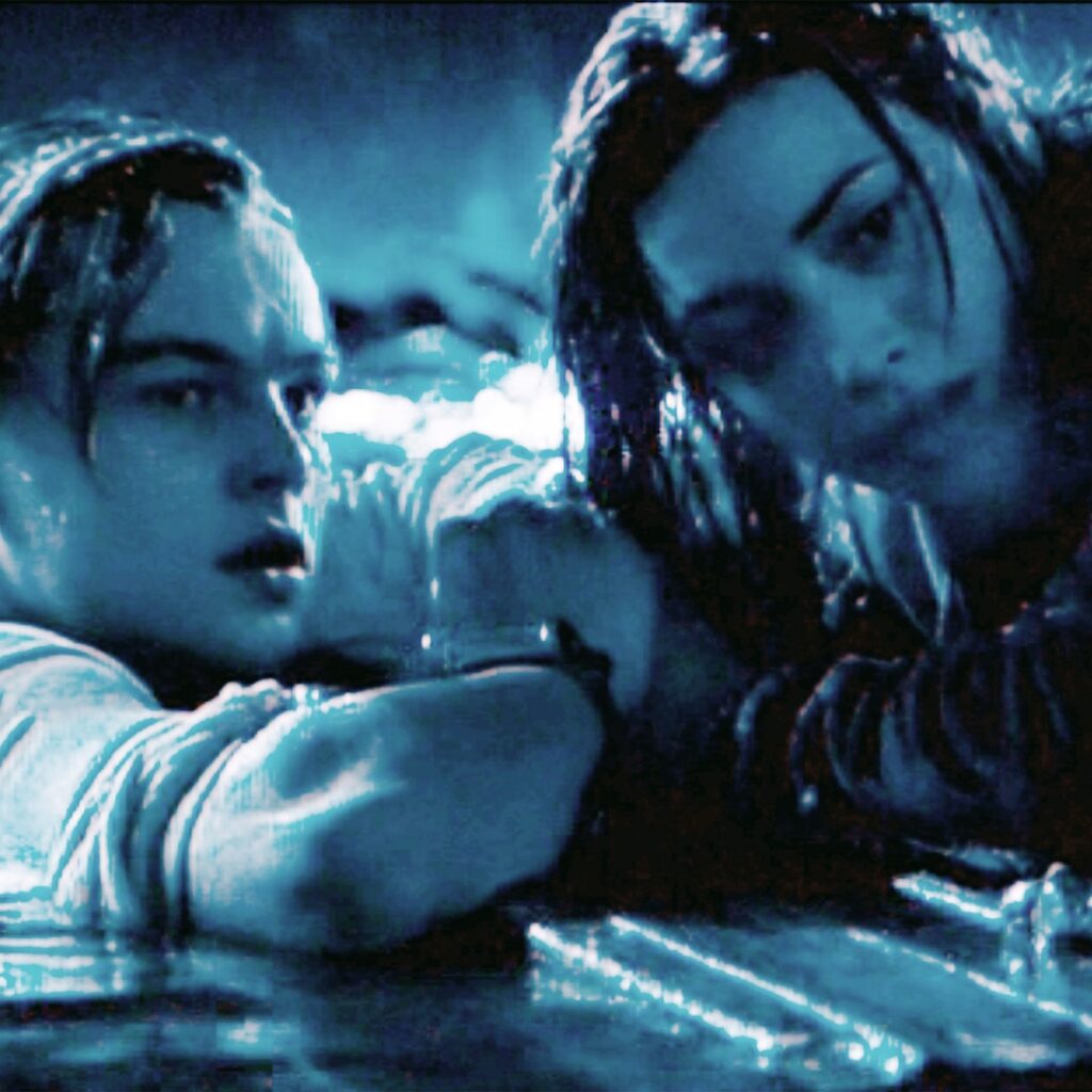 Titanic Survivor’s True Story Inspired Kate Winslet Door Scene Titanic Survivor's True Story Inspired Kate Winslet Door Scene