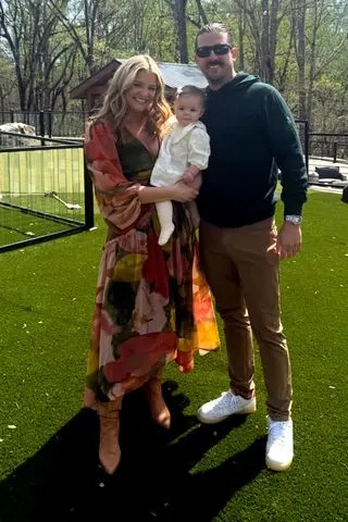 Lauren Alaina and Cam Arnold with their babyCredit: lauren alaina/instagram