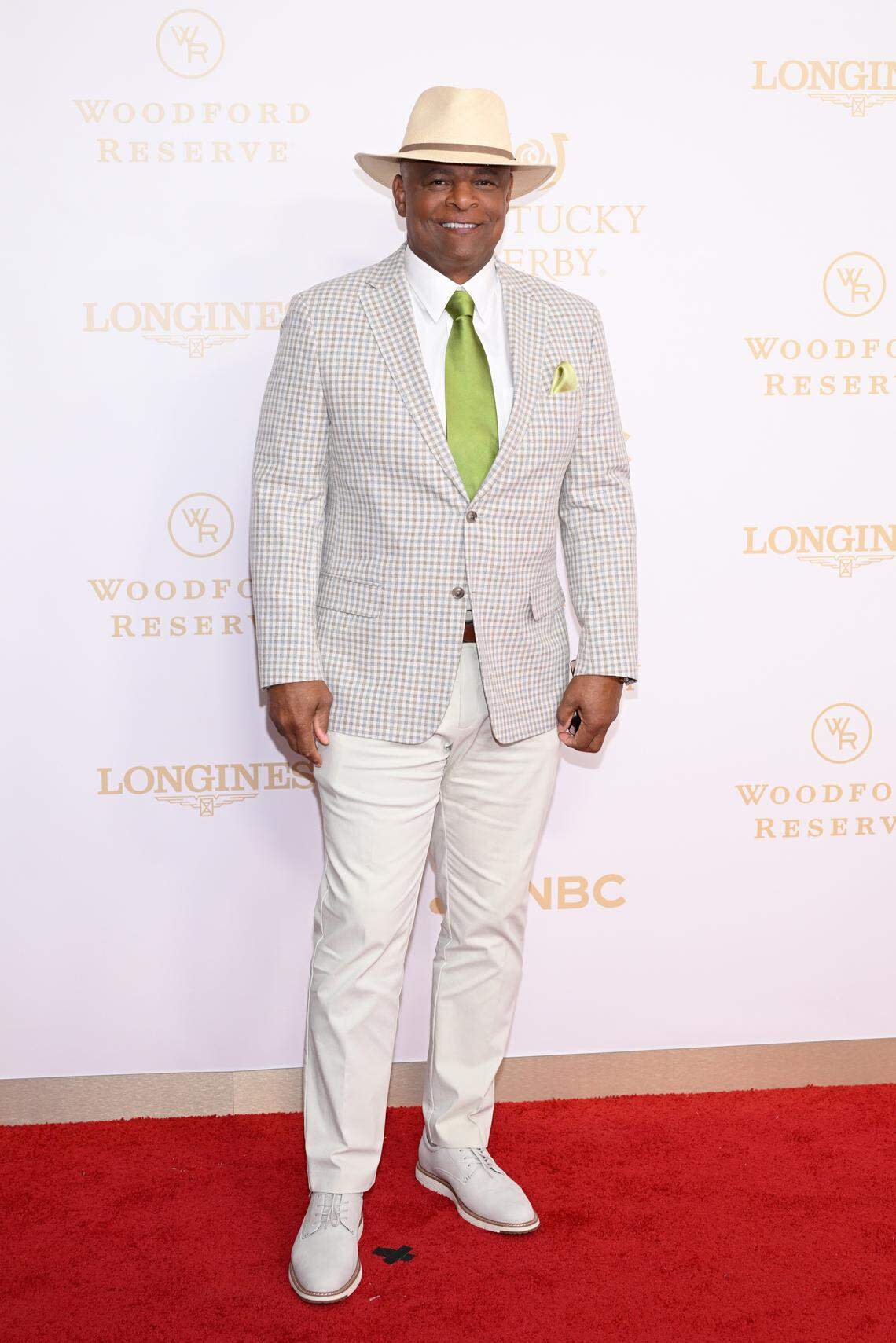LOUISVILLE, KENTUCKY - MAY 02: Warren Moon attends the Kentucky Derby 152 at Churchill Downs on May 02, 2026 in Louisville, Kentucky. 
