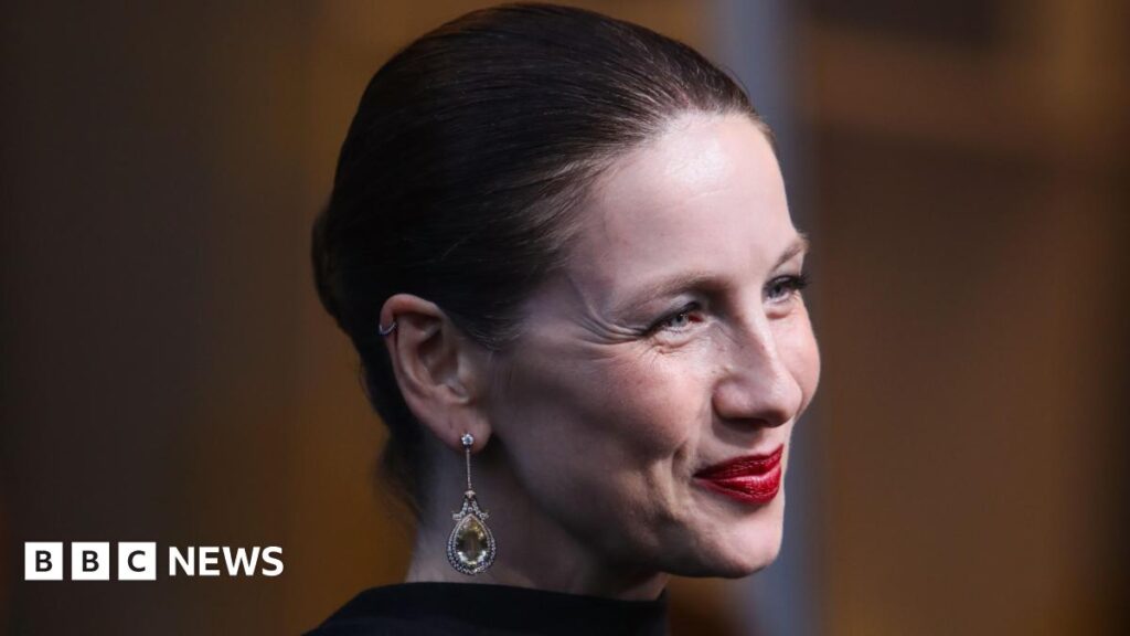 Anger after Outlander’s Caitriona Balfe dubs Shotts ‘an armpit’ Balfe