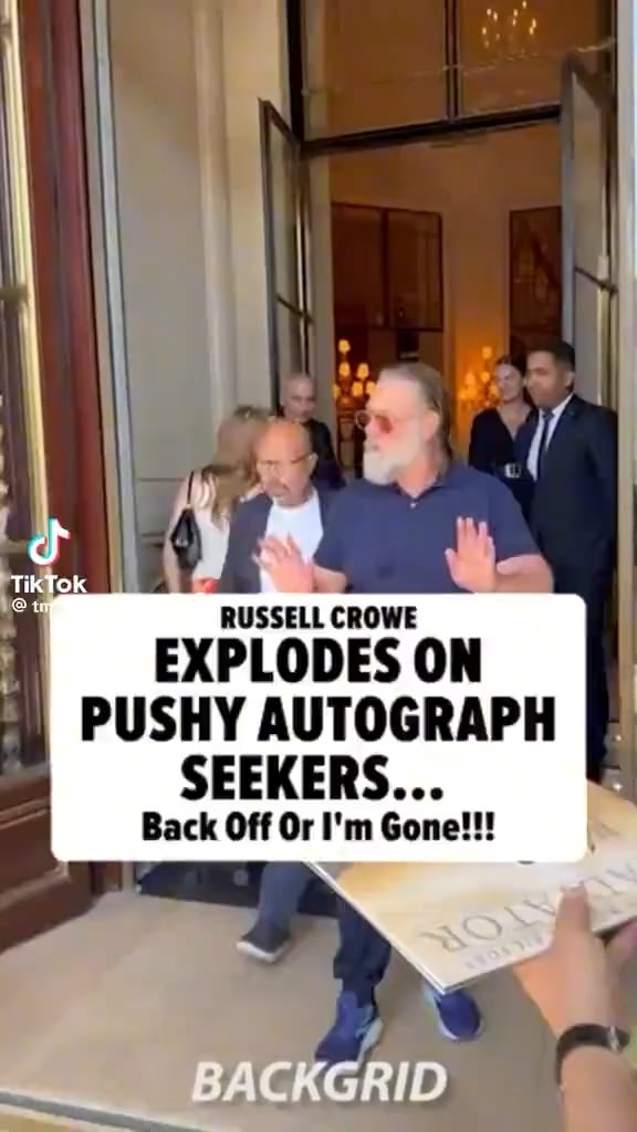 Russell Crowe lays down the ground rules with autograph seekers “Stay where you are. Don’t push in on me. I’ll come to you.”