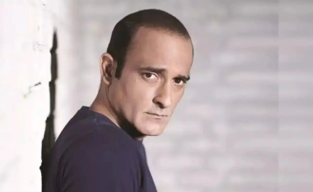 When Akshaye Khanna Lost His Temper After A Lesser-Known Actor Was Stopped From Having Lunch