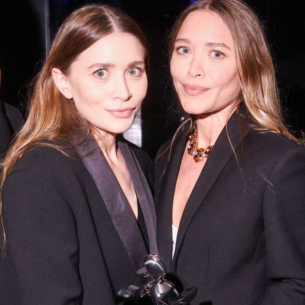 Mary-Kate Olsen, Ashley Olsen Photo of Rare Joint Outing in NYC