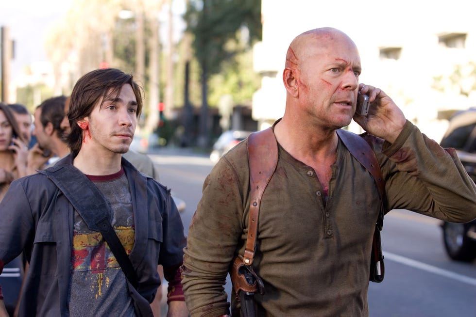 justin long, bruce willis, live free or die hard. die hard 4.0