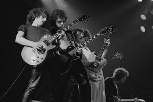 American rock group Blue Oyster Cult all playing guitars on stage, USA, 30th July 1976. Left to right: Allen Lanier,  Eric Bloom,  Donald 'Buck Dharma' Roeser, Joe Bouchard and Albert Bouchard. (Photo By Michael Putland/Getty Images