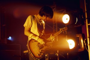 UNSPECIFIED - SEPTEMBER 01:  Photo of RADIOHEAD and Jonny GREENWOOD; Jonny Greenwood performing live onstage, playing Fender Starcaster, wearing arm brace  (Photo by Mick Hutson/Redferns)
