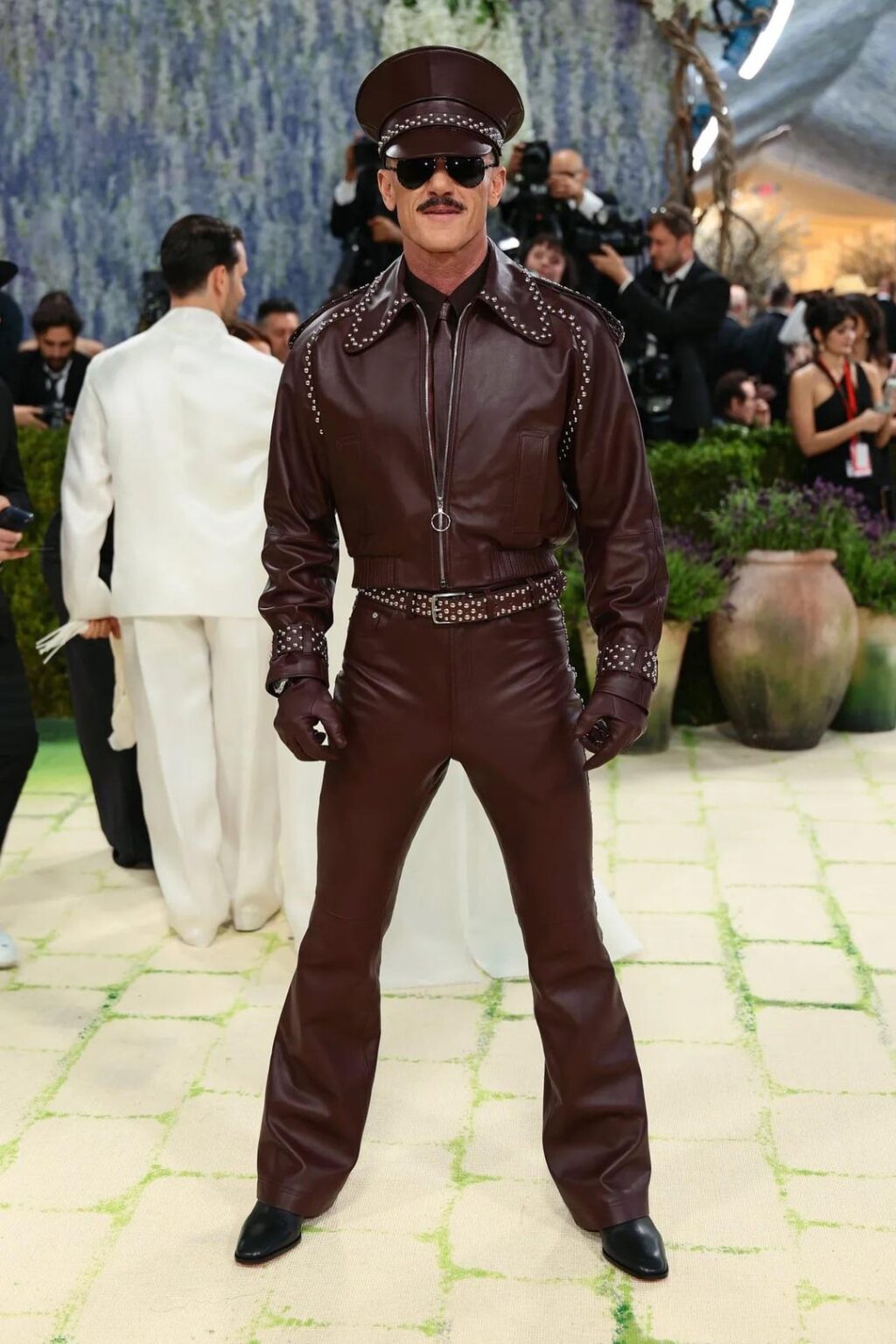 Luke Evans at the 2026 Met Gala (May 4, 2026)