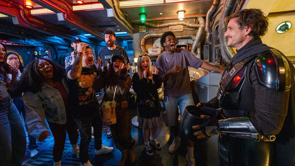 Disney Accused of Staging Viral Pedro Pascal Mandalorian Fan Surprise Pedro Pascal Star Wars Disneyland Surprise