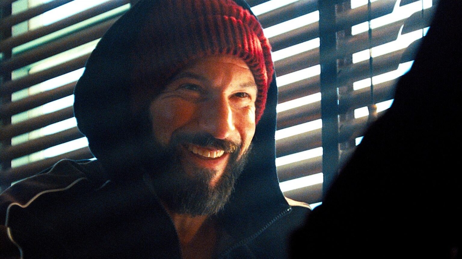 The Bear Prequel Episode: Jon Bernthal's Mikey Is The Performance Of The Week