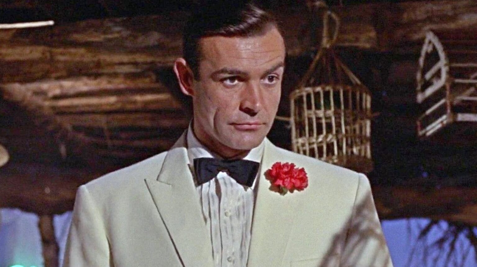 5 Essential Spy Movies That Everyone Needs To Watch At Least Once 5 Essential Spy Movies That Everyone Needs To Watch At Least Once