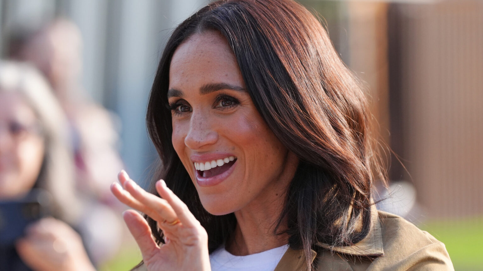 Celebrities Who Had Awkward Moments With Meghan Markle Celebrities Who Had Awkward Moments With Meghan Markle