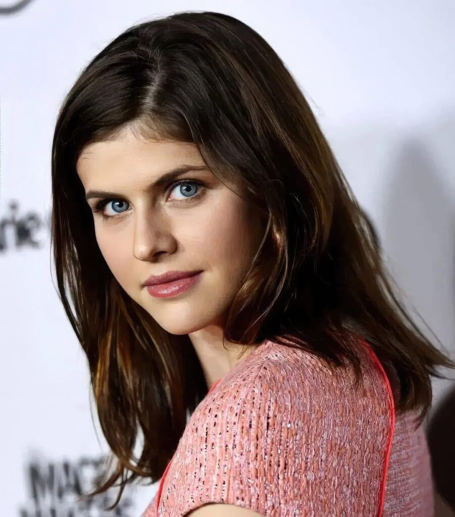 Alexandra Daddario at the 2016 Marie Claire Image Maker Awards (January 12, 2016)