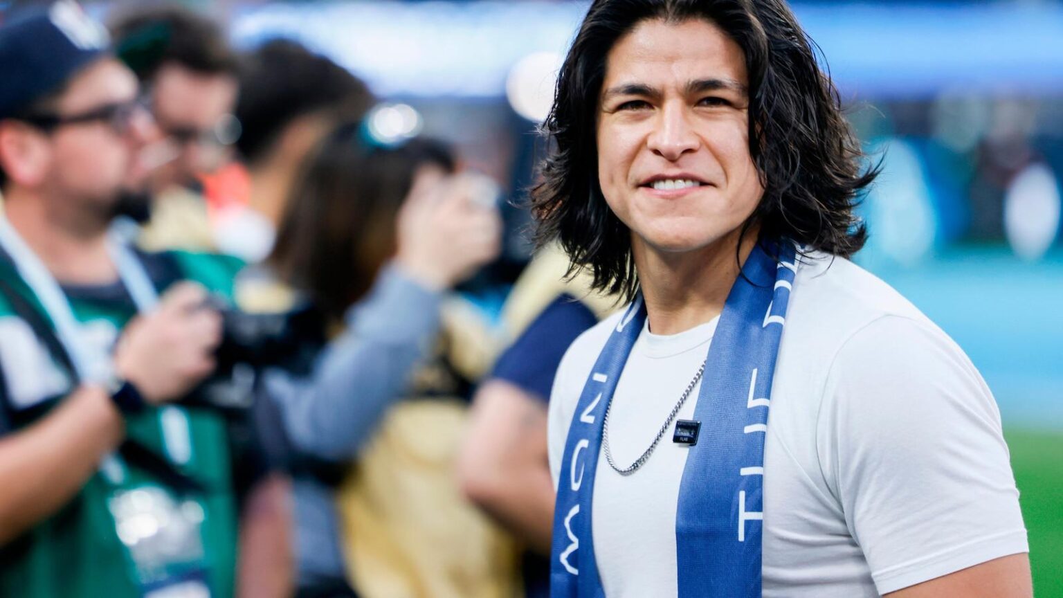 'Ted Lasso' star signs contract to play with professional soccer team