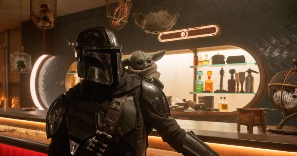 Pedro Pascal goes undercover for ‘Star Wars’ surprise at Disneyland Pedro Pascal goes undercover for 'Star Wars' surprise at Disneyland