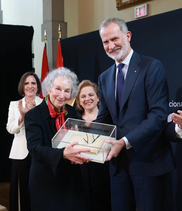 King Felipe presented Margaret Atwood with the III Joan Margarit International Poetry Prize