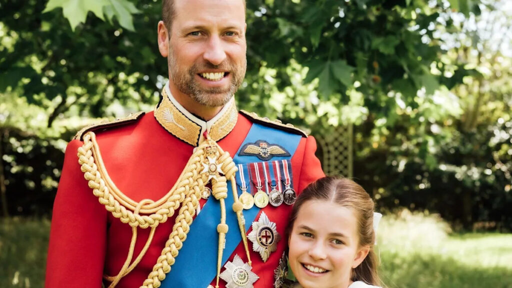 Prince William pictured in off-duty ‘papa’ moment with lookalike daughter Princess Charlotte to mark 44th birthday Prince William pictured in off-duty ‘papa’ moment with lookalike daughter Princess Charlotte to mark 44th birthday