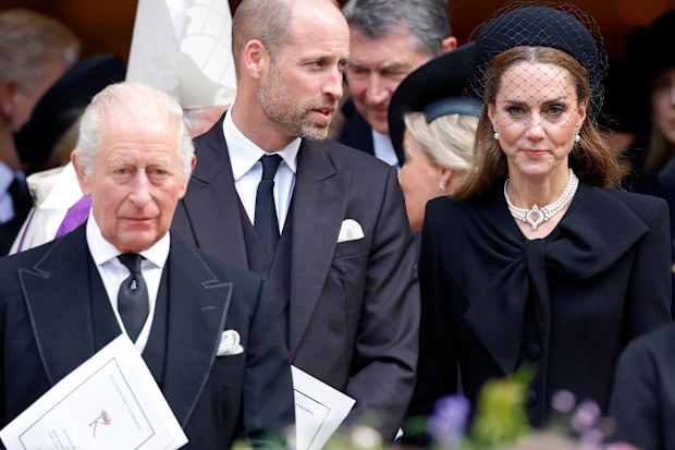 King Charles III, Prince William, Prince of Wales, Catherine, Princess of Wales, Lady Amelia Windsor and Lady Marina Windsor look on as Pallbearers from The Royal Dragoon Guards carry Katharine, Duchess of Kent's coffin, draped in the Royal Standard, out of Westminster Cathedral following her Requiem Mass service on September 16, 2025 in London, England. Katharine, Duchess of Kent was married to Prince Edward, Duke of Kent, a first cousin of Queen Elizabeth II. She died on September 4 at the age of 92 at Kensington Palace surrounded by her family. Having converted to Catholicism in 1994, her funeral takes place at Westminster Cathedral and is the first Catholic funeral to be held for a member of the royal family in modern British history. Her Royal Highness will be laid to rest at the Royal Burial Ground at Frogmore, Windsor. (Photo by Max Mumby/Indigo/Getty Images)