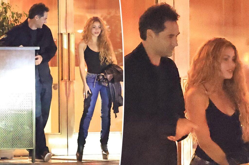 Shakira sparks dating speculation with ‘Lincoln Lawyer’ star Manuel Garcia-Rulfo Shakira sparks dating speculation with 'Lincoln Lawyer' star Manuel Garcia-Rulfo